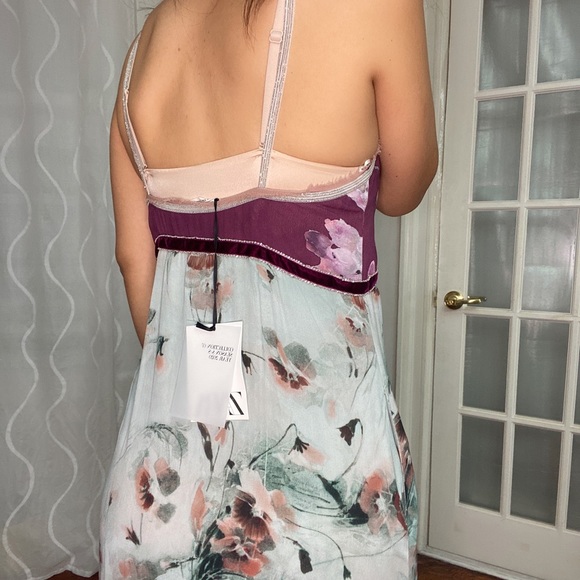 **SOLD** Limited Edition S/S ZARA dress. - Picture 5 of 6